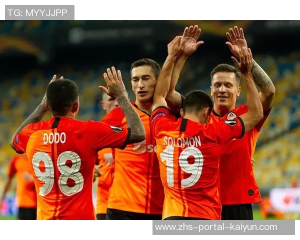 国米与曼联激情对决谁能在欧战舞台上笑到最后